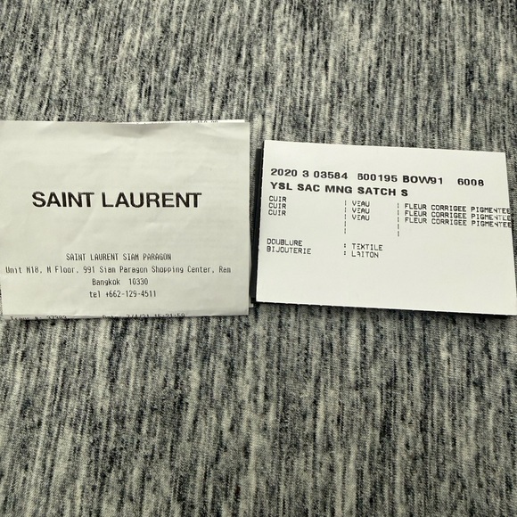 A114- 💯 % authentic Small YSL Envelope Shoulder bag - Picture 16 of 17